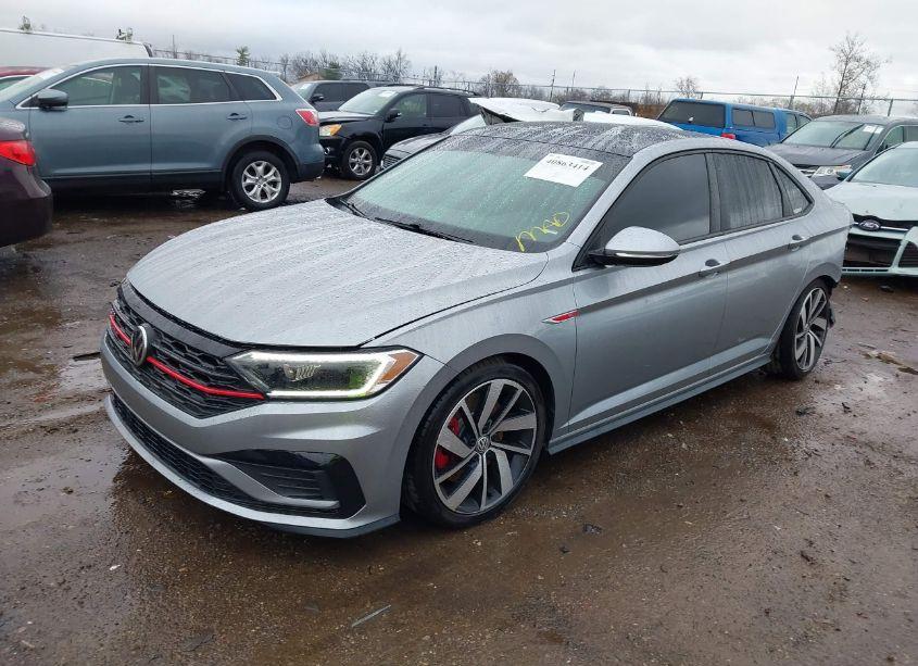 Photo 2 of 2019 Volkswagen Jetta GLI 2.0T 35TH ANNIVERSARY EDITION/2.0T AUTOBAHN/2.0T S (VIN 3VW5T7BU5KM239062)