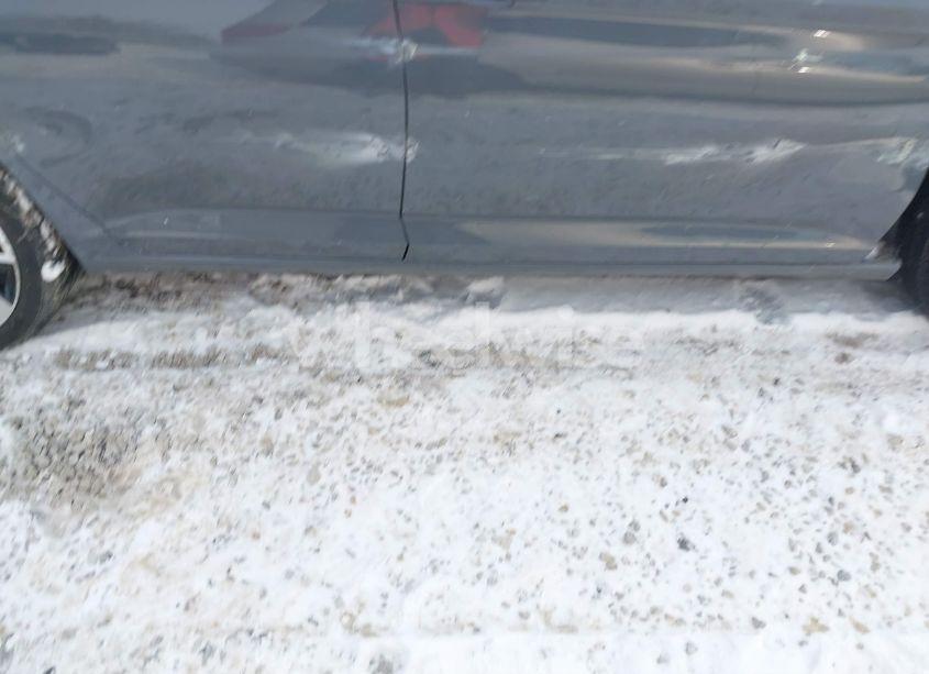 Photo 13 of 2019 Volkswagen Jetta GLI 2.0T 35TH ANNIVERSARY EDITION/2.0T AUTOBAHN/2.0T S (VIN 3VW5T7BUXKM255127)