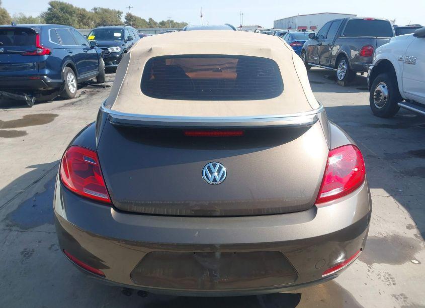 Photo 16 of 2013 Volkswagen Beetle 2.5L (VIN 3VW5X7AT3DM825341)