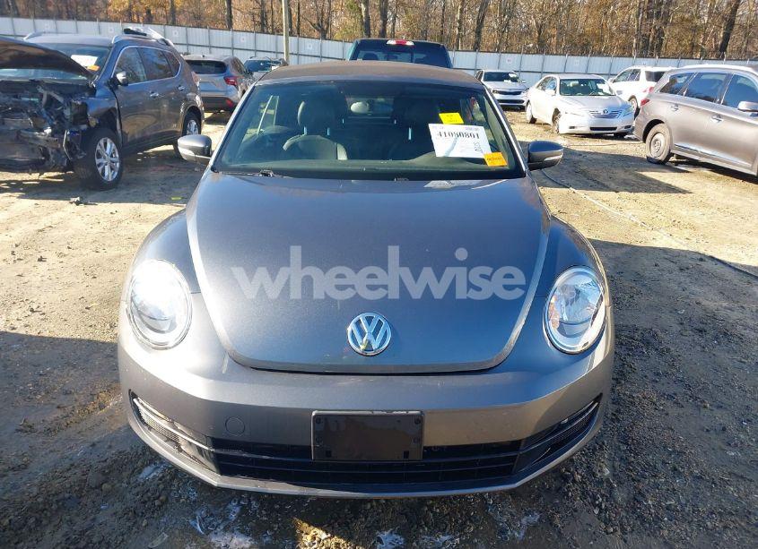 Photo 13 of 2013 Volkswagen Beetle 2.5L (VIN 3VW5X7AT6DM828394)