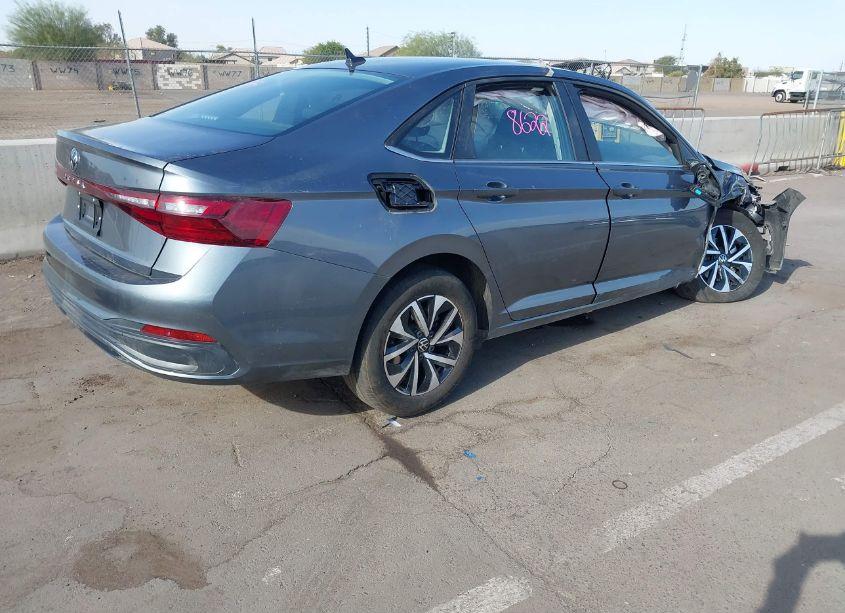 Photo 4 of 2025 Volkswagen Jetta 1.5T S (VIN 3VW5X7BU0SM017761)