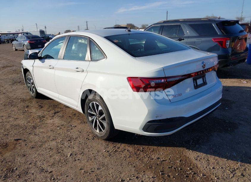 Photo 3 of 2025 Volkswagen Jetta 1.5T S (VIN 3VW5X7BU0SM034270)