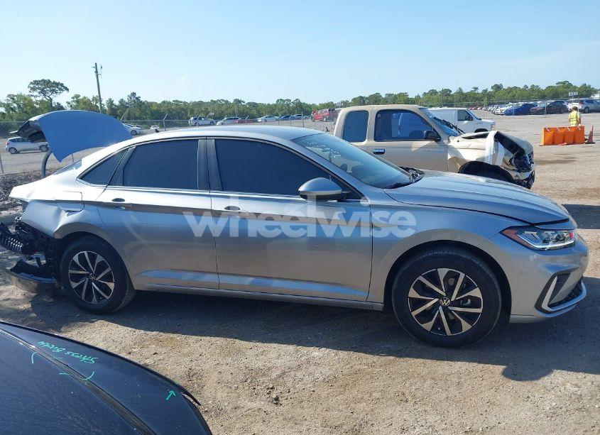 Photo 13 of 2025 Volkswagen Jetta 1.5T S (VIN 3VW5X7BU2SM042628)