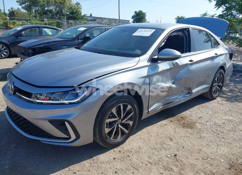 Photo 2 of 2025 Volkswagen Jetta 1.5T S (VIN 3VW5X7BU2SM042628)