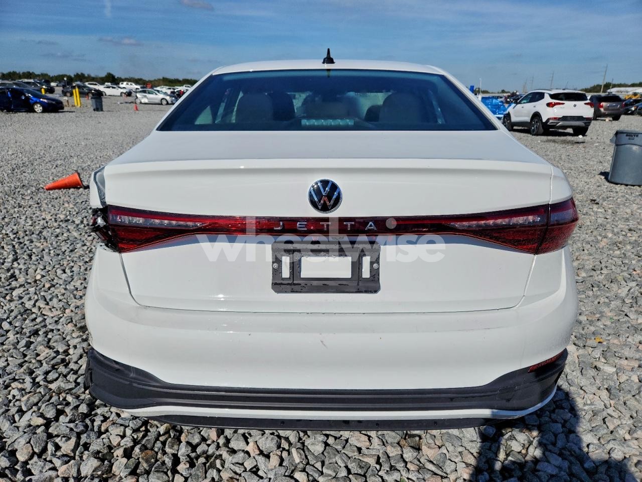 Photo 6 of 2025 VOLKSWAGEN JETTA S (VIN 3VW5X7BU8SM050099)