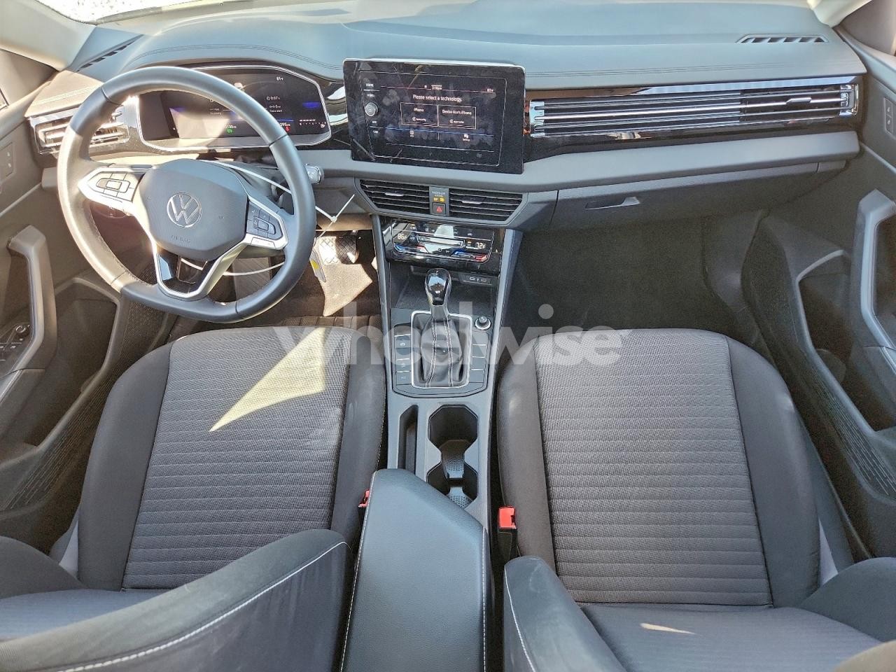 Photo 8 of 2025 VOLKSWAGEN JETTA S (VIN 3VW5X7BU8SM050099)