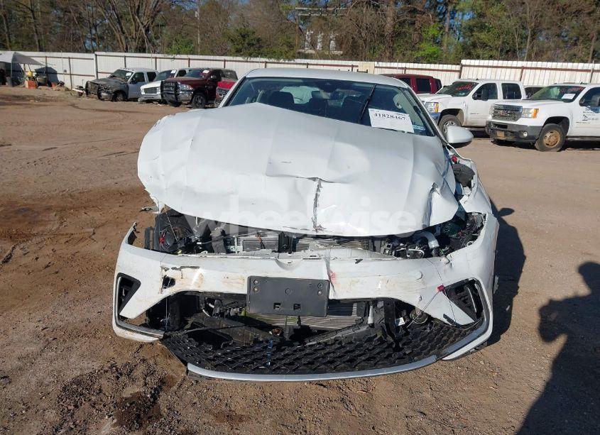 Photo 13 of 2025 Volkswagen Jetta 1.5T S (VIN 3VW5X7BU9SM000828)