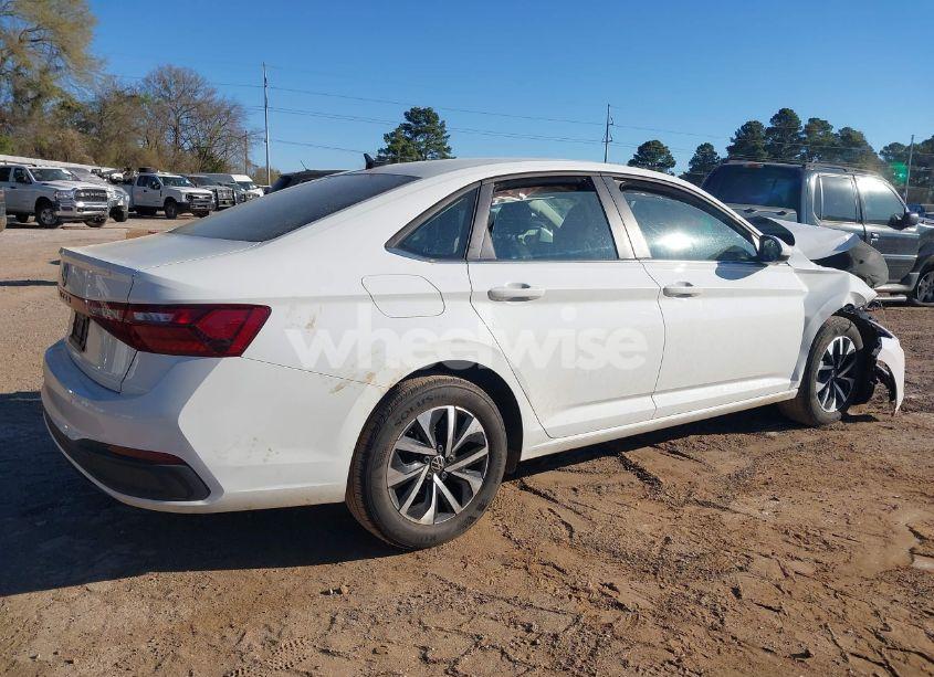 Photo 4 of 2025 Volkswagen Jetta 1.5T S (VIN 3VW5X7BU9SM000828)