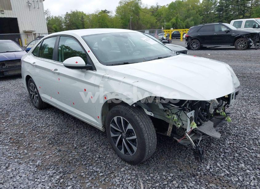 2025 Volkswagen Jetta 1.5T S (VIN 3VW5X7BUXSM016388) main photo