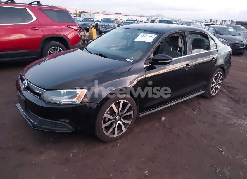 Photo 2 of 2013 Volkswagen Jetta HYBRID SEL (VIN 3VW637AJ1DM277984)