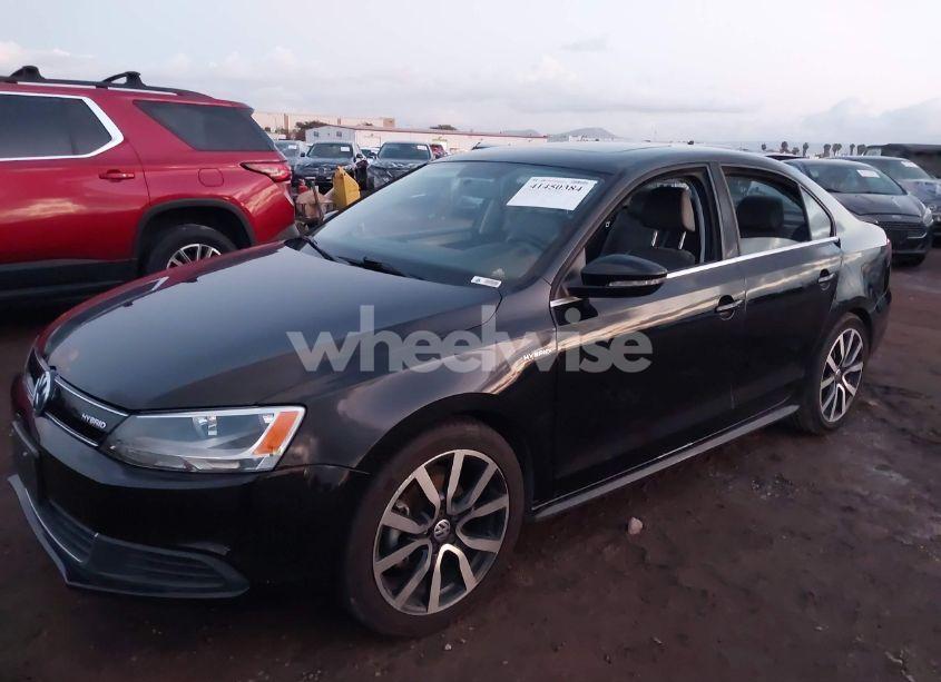 Photo 6 of 2013 Volkswagen Jetta HYBRID SEL (VIN 3VW637AJ1DM277984)