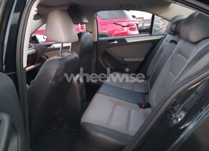 Photo 8 of 2013 Volkswagen Jetta HYBRID SEL (VIN 3VW637AJ1DM277984)