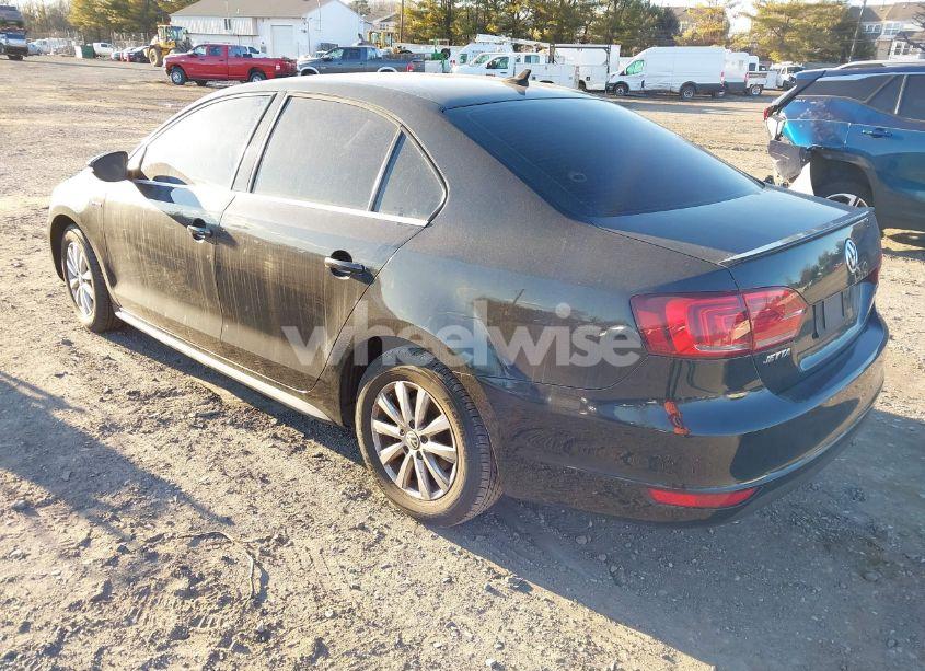 Photo 3 of 2013 Volkswagen Jetta HYBRID SE (VIN 3VW637AJ2DM238529)