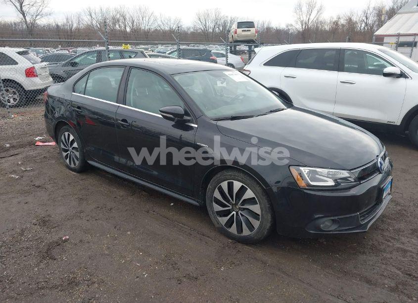 2013 Volkswagen Jetta HYBRID SEL PREMIUM (VIN 3VW637AJ3DM220556) main photo