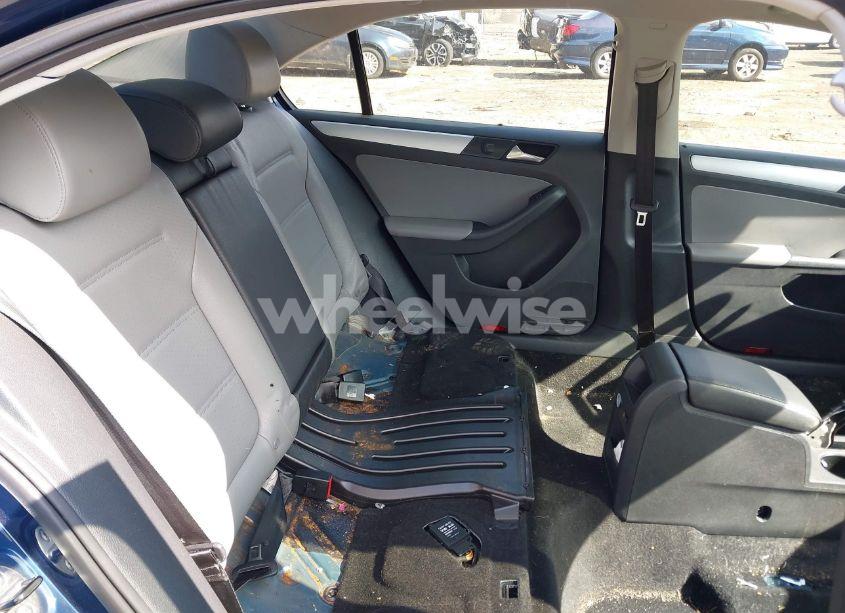 Photo 8 of 2013 Volkswagen Jetta HYBRID SEL (VIN 3VW637AJ3DM227474)