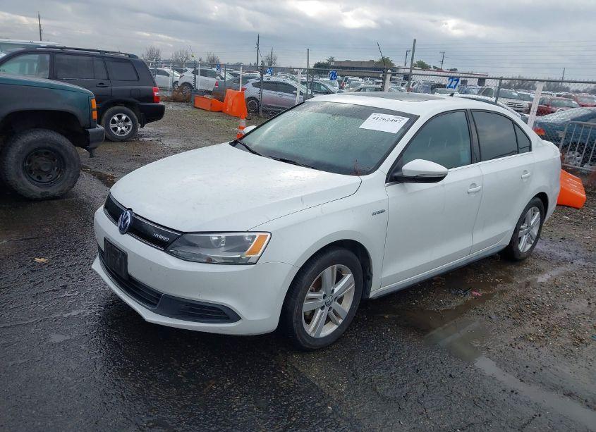 Photo 2 of 2013 Volkswagen Jetta HYBRID SEL (VIN 3VW637AJ8DM311869)