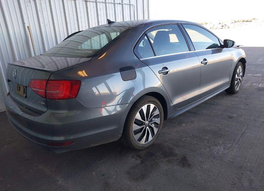 Photo 4 of 2015 Volkswagen Jetta HYBRID SEL PREMIUM (VIN 3VW637AJ8FM320770)