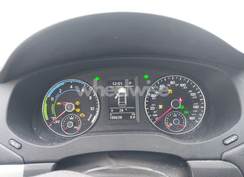 Photo 7 of 2013 Volkswagen Jetta HYBRID SEL (VIN 3VW637AJ9DM312125)