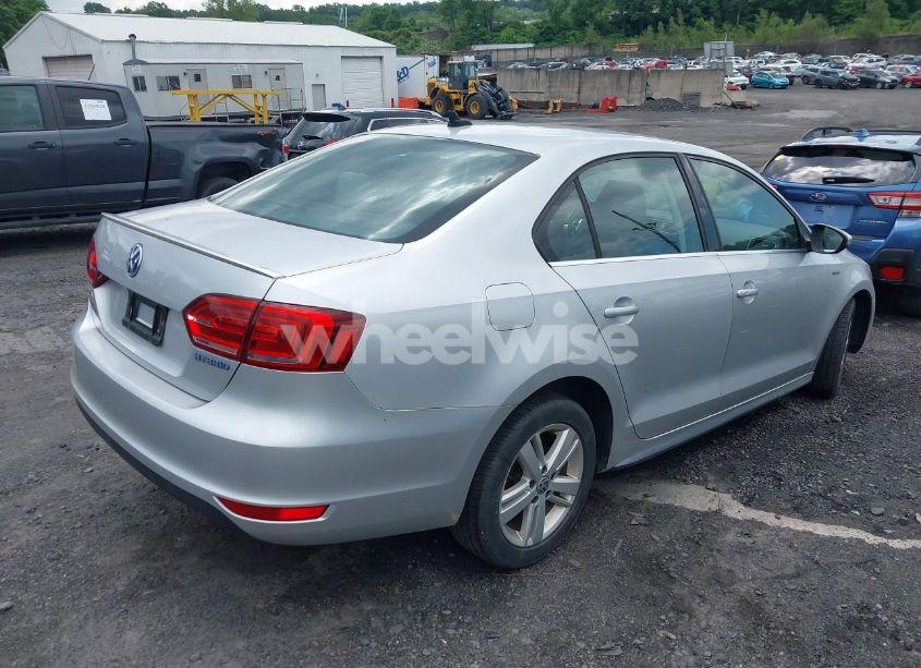 Photo 4 of 2014 Volkswagen Jetta HYBRID SEL (VIN 3VW637AJ9EM284943)