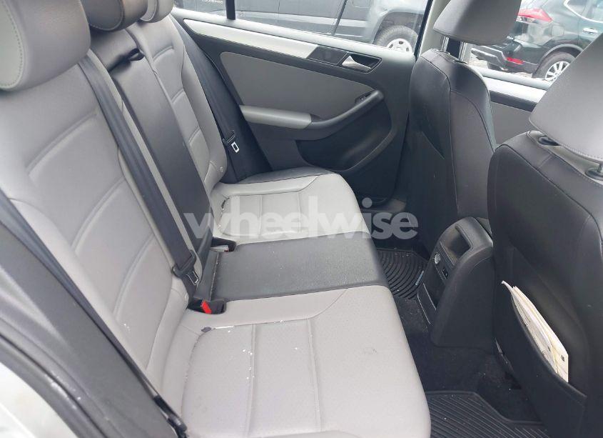 Photo 8 of 2014 Volkswagen Jetta HYBRID SEL (VIN 3VW637AJ9EM284943)