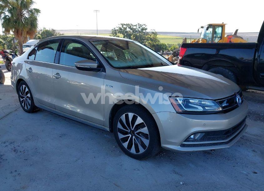 2016 Volkswagen Jetta HYBRID SEL PREMIUM (VIN 3VW637AJ9GM253646) main photo