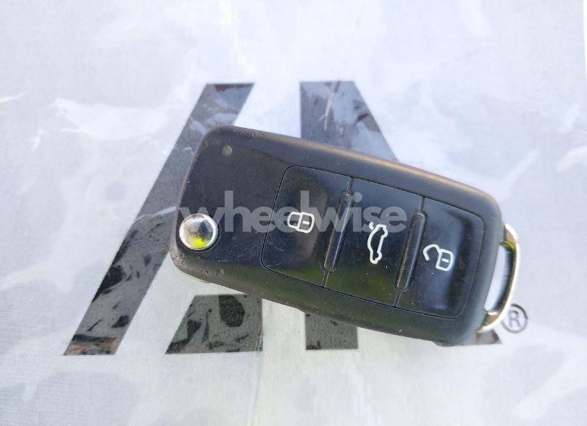 Photo 11 of 2016 Volkswagen Jetta HYBRID SEL PREMIUM (VIN 3VW637AJ9GM253646)