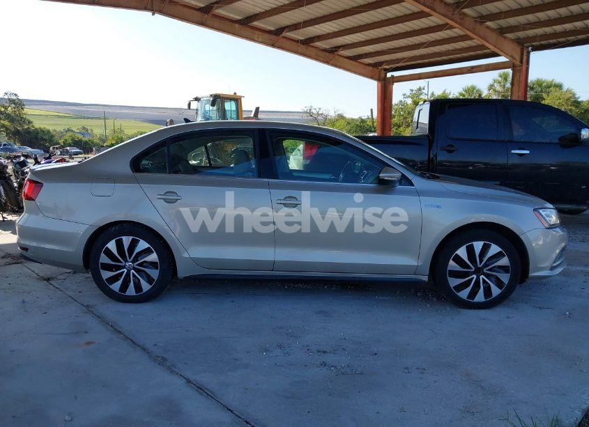 Photo 13 of 2016 Volkswagen Jetta HYBRID SEL PREMIUM (VIN 3VW637AJ9GM253646)