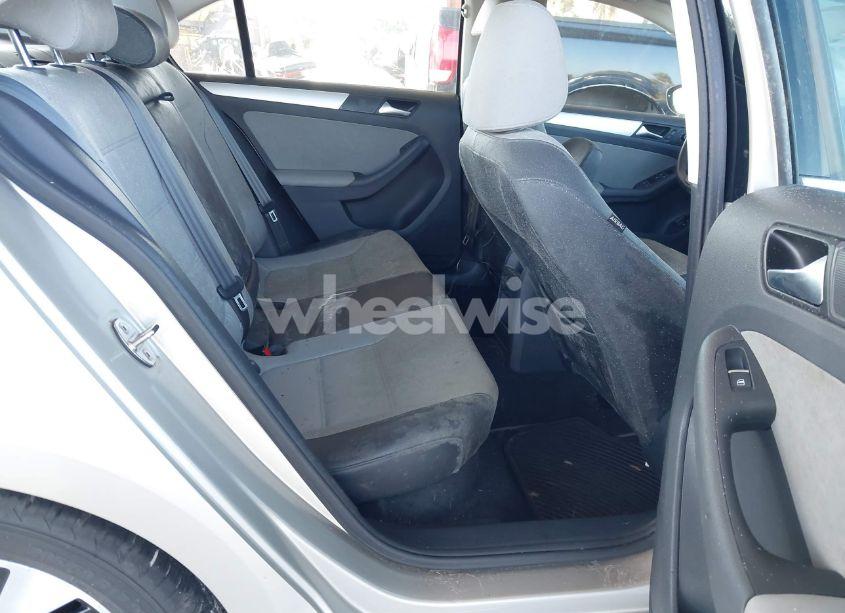 Photo 8 of 2016 Volkswagen Jetta HYBRID SEL PREMIUM (VIN 3VW637AJ9GM253646)