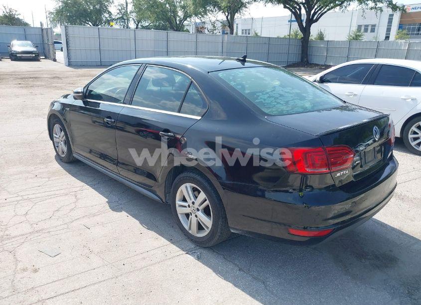 Photo 3 of 2013 Volkswagen Jetta HYBRID SEL (VIN 3VW637AJXDM226189)