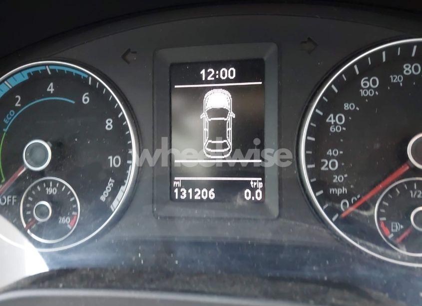 Photo 7 of 2013 Volkswagen Jetta HYBRID SE (VIN 3VW637AJXDM245051)