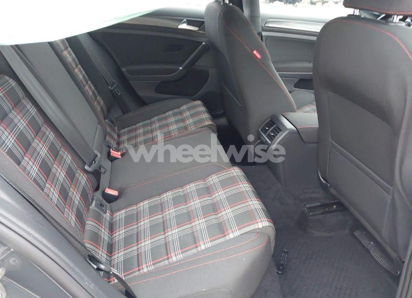 Photo 8 of 2019 Volkswagen Golf GTI 2.0T AUTOBAHN/2.0T RABBIT EDITION/2.0T S/2.0T SE (VIN 3VW6T7AU0KM005773)