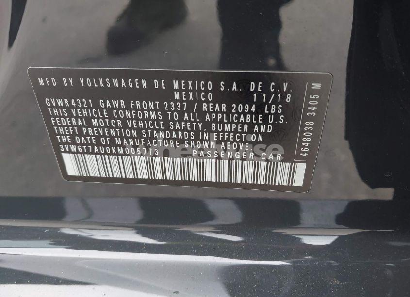 Photo 9 of 2019 Volkswagen Golf GTI 2.0T AUTOBAHN/2.0T RABBIT EDITION/2.0T S/2.0T SE (VIN 3VW6T7AU0KM005773)