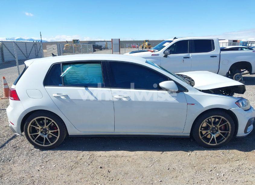 Photo 13 of 2019 Volkswagen Golf GTI 2.0T AUTOBAHN/2.0T RABBIT EDITION/2.0T S/2.0T SE (VIN 3VW6T7AU1KM002011)