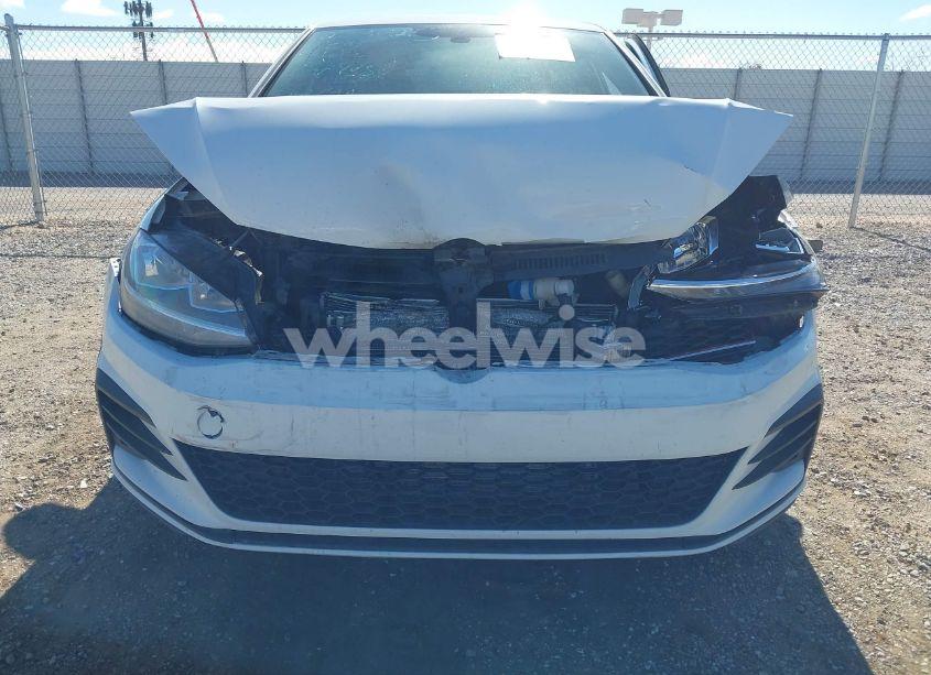 Photo 6 of 2019 Volkswagen Golf GTI 2.0T AUTOBAHN/2.0T RABBIT EDITION/2.0T S/2.0T SE (VIN 3VW6T7AU1KM002011)