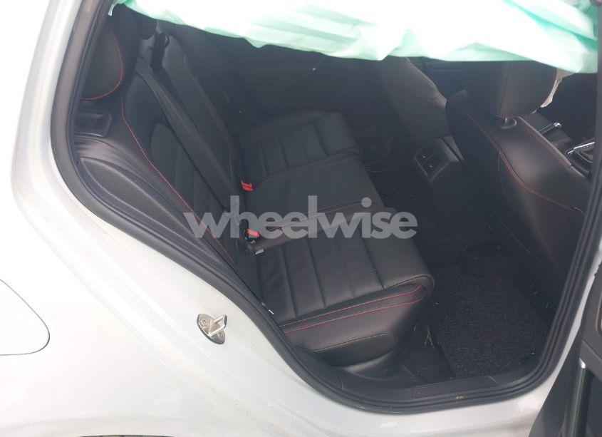 Photo 8 of 2019 Volkswagen Golf GTI (VIN 3VW6T7AU2KM013597)