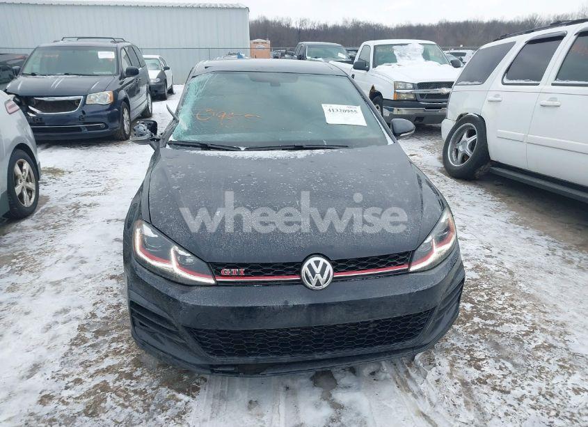 Photo 12 of 2019 Volkswagen Golf GTI 2.0T AUTOBAHN/2.0T RABBIT EDITION/2.0T S/2.0T SE (VIN 3VW6T7AU2KM027516)