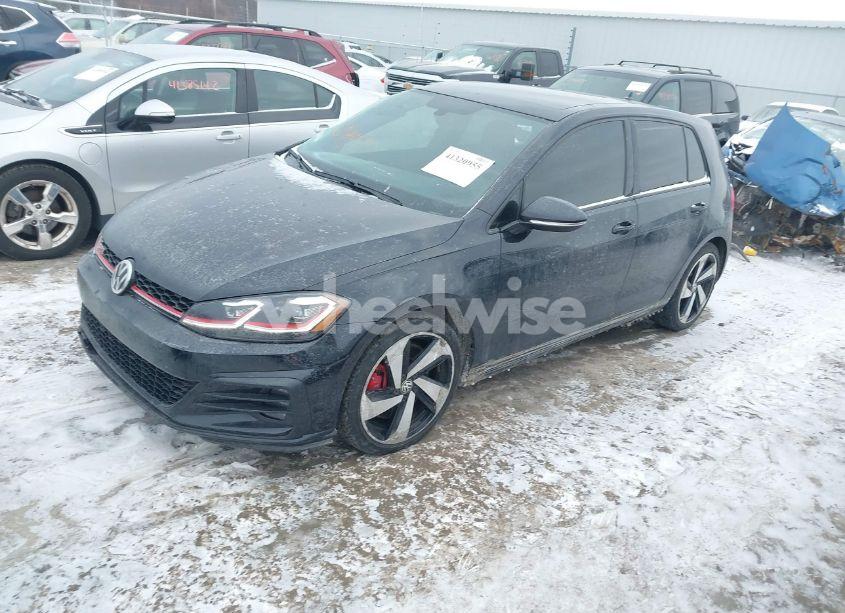 Photo 2 of 2019 Volkswagen Golf GTI 2.0T AUTOBAHN/2.0T RABBIT EDITION/2.0T S/2.0T SE (VIN 3VW6T7AU2KM027516)