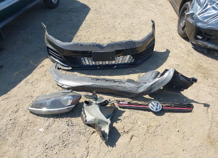 Photo 12 of 2019 Volkswagen Golf GTI 2.0T AUTOBAHN/2.0T RABBIT EDITION/2.0T S/2.0T SE (VIN 3VW6T7AU3KM001071)