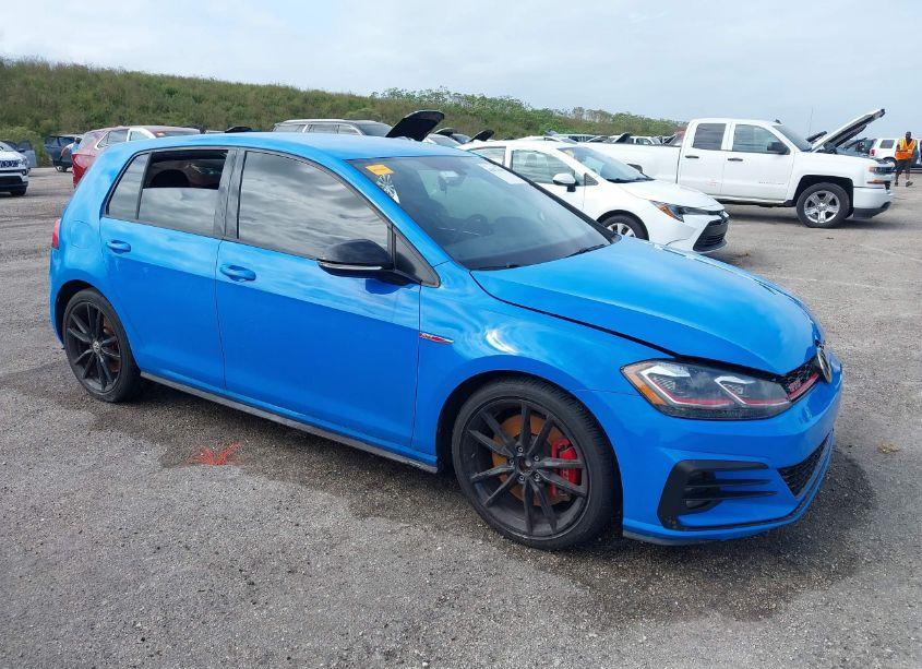 2019 Volkswagen Golf GTI 2.0T AUTOBAHN/2.0T RABBIT EDITION/2.0T S/2.0T SE (VIN 3VW6T7AU3KM013589) main photo