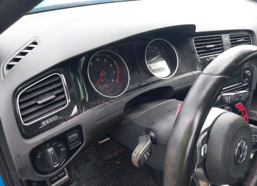 Photo 15 of 2019 Volkswagen Golf GTI 2.0T AUTOBAHN/2.0T RABBIT EDITION/2.0T S/2.0T SE (VIN 3VW6T7AU3KM013589)