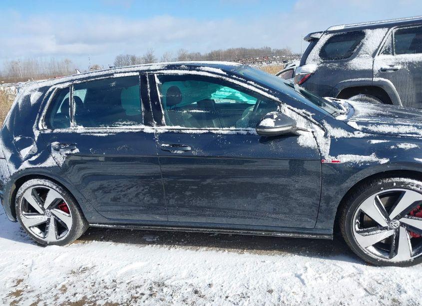 Photo 13 of 2019 Volkswagen Golf GTI 2.0T AUTOBAHN/2.0T RABBIT EDITION/2.0T S/2.0T SE (VIN 3VW6T7AU4KM019630)