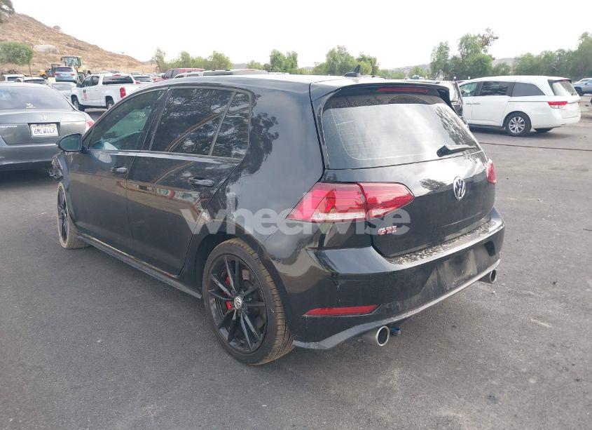 Photo 3 of 2019 Volkswagen Golf GTI 2.0T AUTOBAHN/2.0T RABBIT EDITION/2.0T S/2.0T SE (VIN 3VW6T7AU5KM033892)