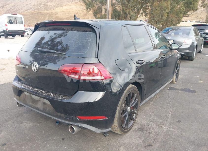 Photo 4 of 2019 Volkswagen Golf GTI 2.0T AUTOBAHN/2.0T RABBIT EDITION/2.0T S/2.0T SE (VIN 3VW6T7AU5KM033892)