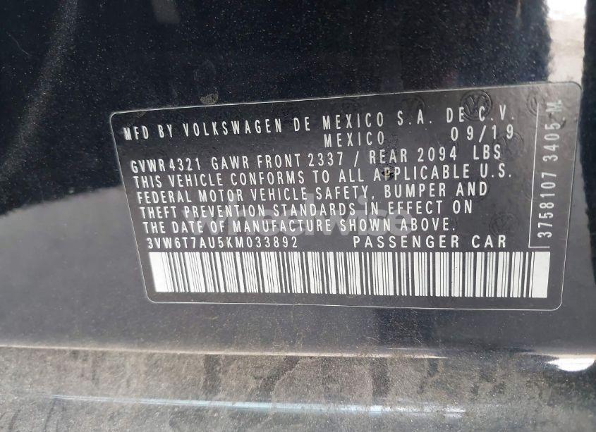 Photo 9 of 2019 Volkswagen Golf GTI 2.0T AUTOBAHN/2.0T RABBIT EDITION/2.0T S/2.0T SE (VIN 3VW6T7AU5KM033892)