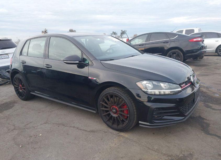 2019 Volkswagen Golf GTI 2.0T AUTOBAHN/2.0T RABBIT EDITION/2.0T S/2.0T SE (VIN 3VW6T7AU5KM035805) main photo