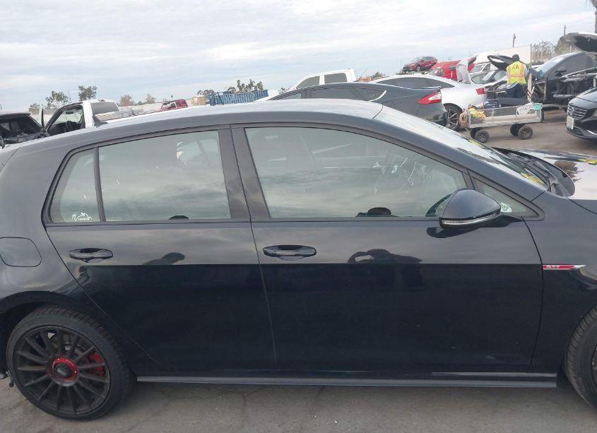 Photo 14 of 2019 Volkswagen Golf GTI 2.0T AUTOBAHN/2.0T RABBIT EDITION/2.0T S/2.0T SE (VIN 3VW6T7AU5KM035805)