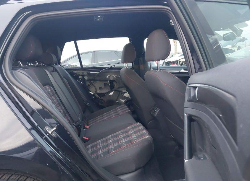 Photo 8 of 2019 Volkswagen Golf GTI 2.0T AUTOBAHN/2.0T RABBIT EDITION/2.0T S/2.0T SE (VIN 3VW6T7AU5KM035805)