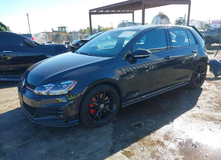 Photo 2 of 2019 Volkswagen Golf GTI 2.0T AUTOBAHN/2.0T RABBIT EDITION/2.0T S/2.0T SE (VIN 3VW6T7AU6KM006345)