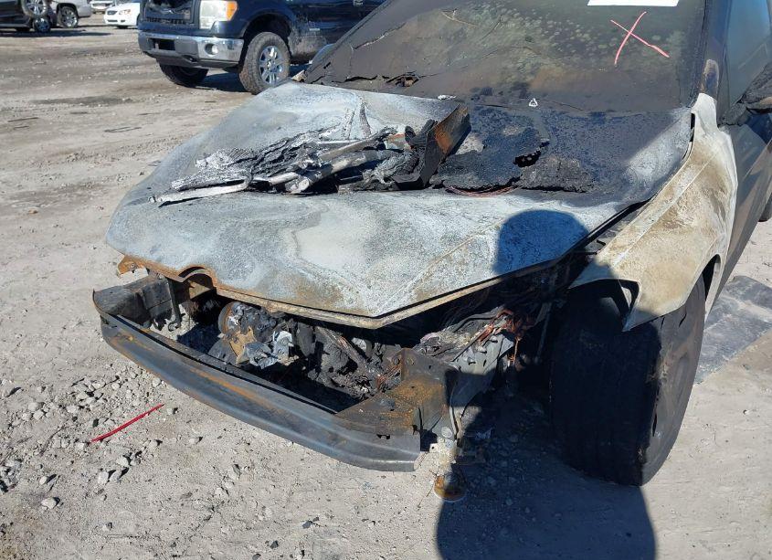 Photo 6 of 2019 Volkswagen Golf GTI 2.0T AUTOBAHN/2.0T RABBIT EDITION/2.0T S/2.0T SE (VIN 3VW6T7AU6KM013635)