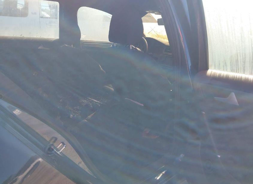 Photo 8 of 2019 Volkswagen Golf GTI 2.0T AUTOBAHN/2.0T RABBIT EDITION/2.0T S/2.0T SE (VIN 3VW6T7AU6KM013635)